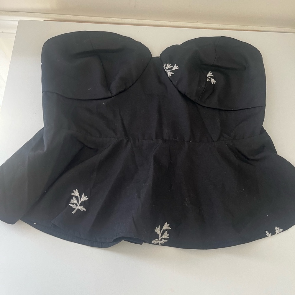 SHEIN floral embroidered peplum tube top size M